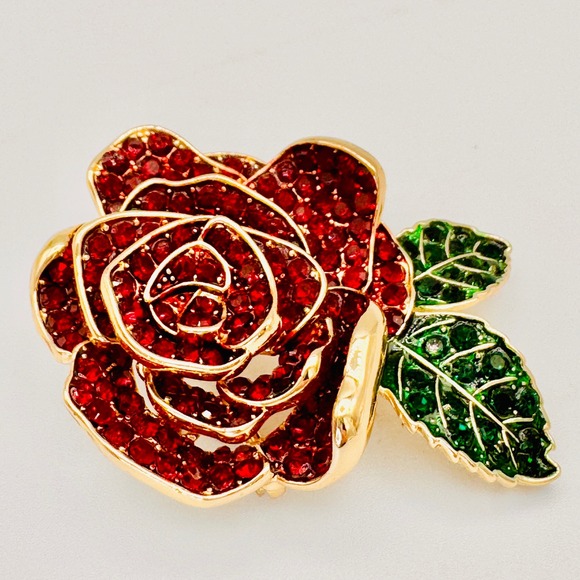 Mens Red Crystal Rose Lapel Brooch Gold Tone Green Leaf Rhinestone Statement Pin - Picture 3 of 8